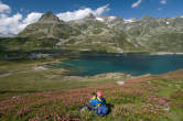 20110702_163758 Mauro Lanfranchi tra i rododendri.jpg